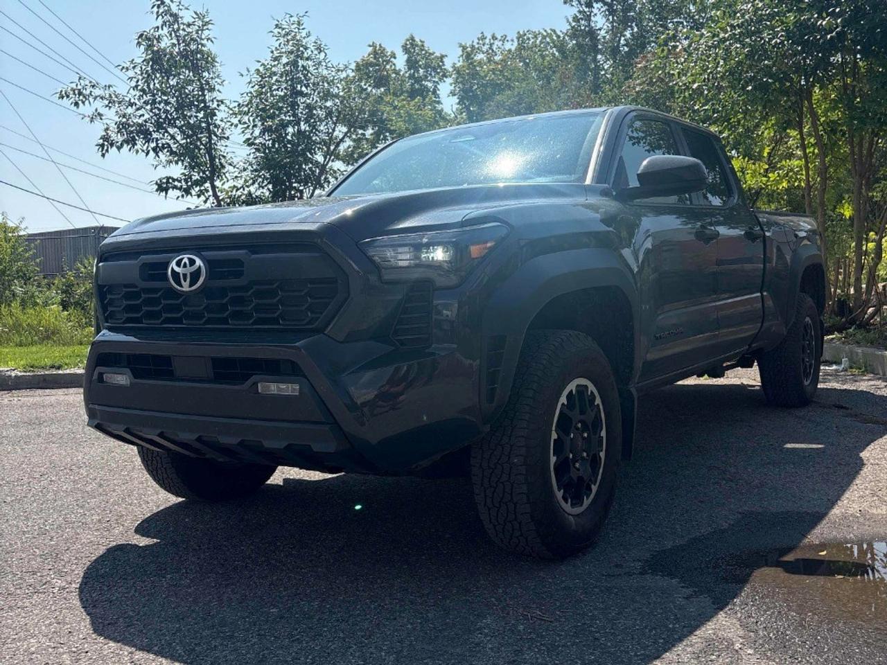 Used 2024 Toyota Tacoma 4x4 Double Cab Auto for sale in Gloucester, ON