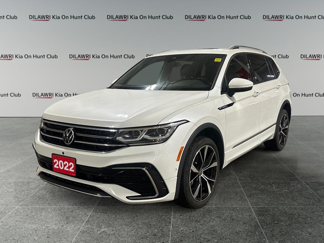 Used 2022 Volkswagen Tiguan Highline R-Line  I BLIND SPOT I LANE KEEP ASSIST I for sale in Nepean, ON