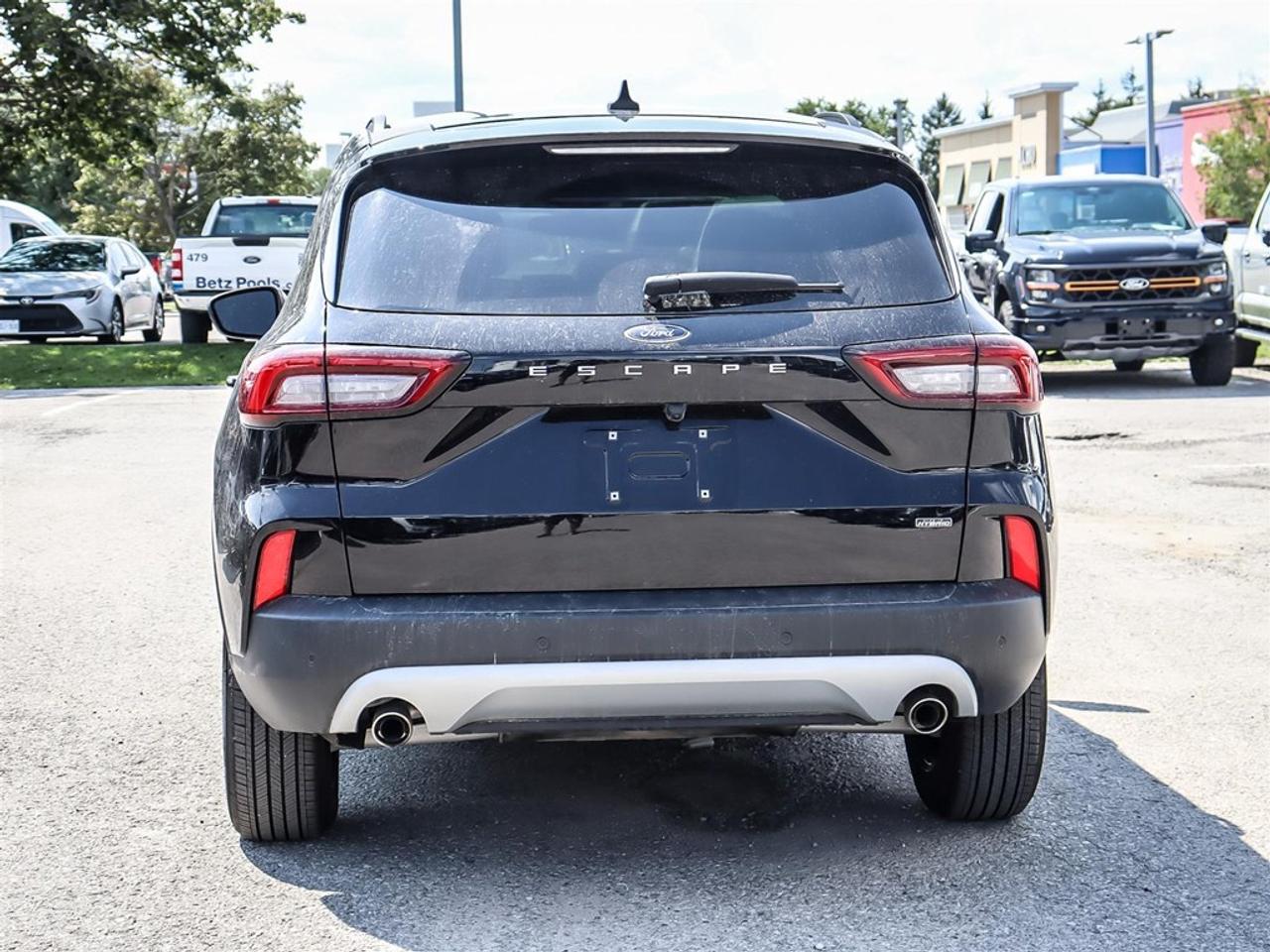 2026 Ford Escape PHEV FWD Photo4