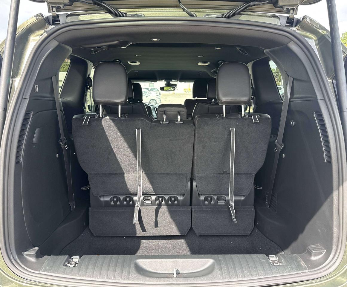 2027 Chrysler Pacifica Select FWD Photo
