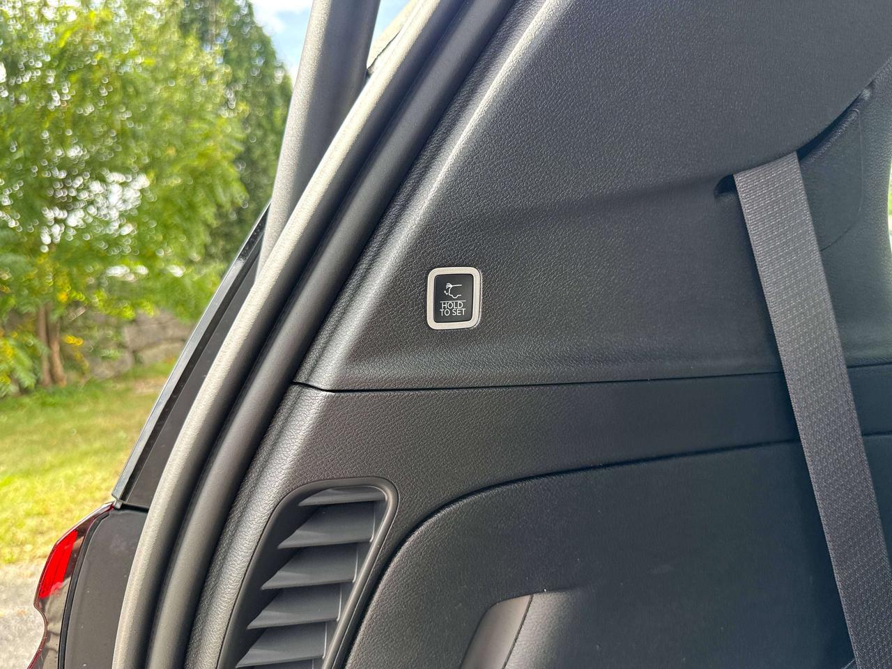 2027 Chrysler Pacifica Select FWD Photo