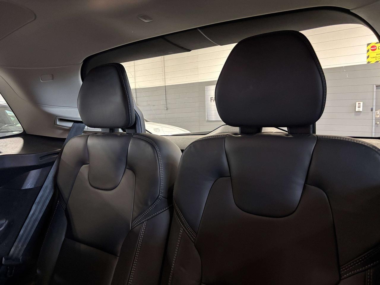 2024 Volvo XC90 Ultimate|B6AWD|BRIGHT THEME|LOADED|7PASS|NAV|HUD|+ Photo