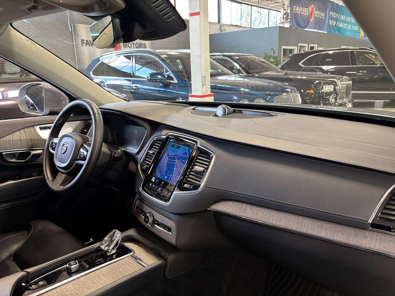 2024 Volvo XC90 Ultimate|B6AWD|BRIGHT THEME|LOADED|7PASS|NAV|HUD|+ Photo