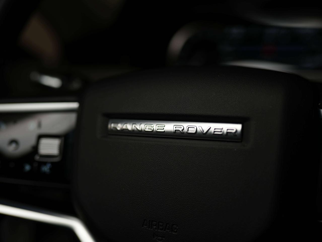 2022 Land Rover Evoque S | P250 | MERIDIAN | PANO Photo