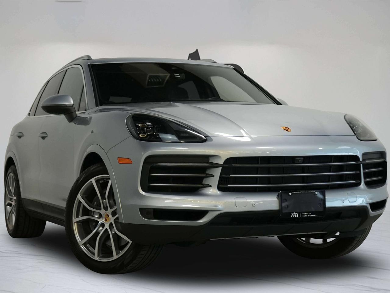 2023 Porsche Cayenne PREMIUM PKG | PANO | 21 IN Photo5