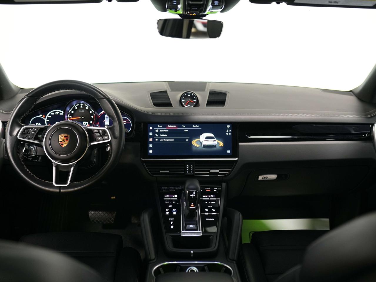 2023 Porsche Cayenne PREMIUM PKG | PANO | 21 IN Photo