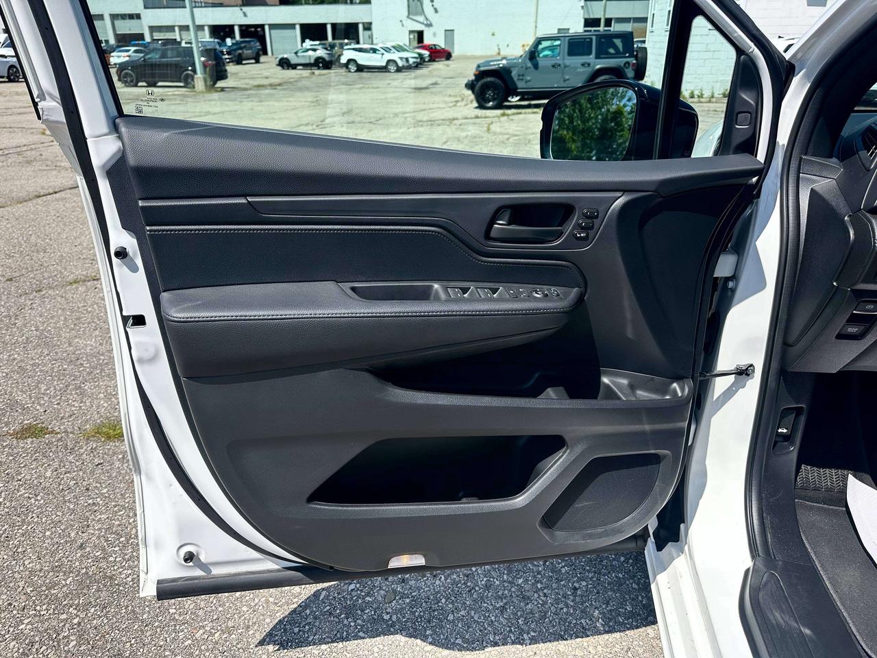 2026 Honda Odyssey Sport-L | BACKUP CAMERA | BLUETOOTH | REMOTE START Photo