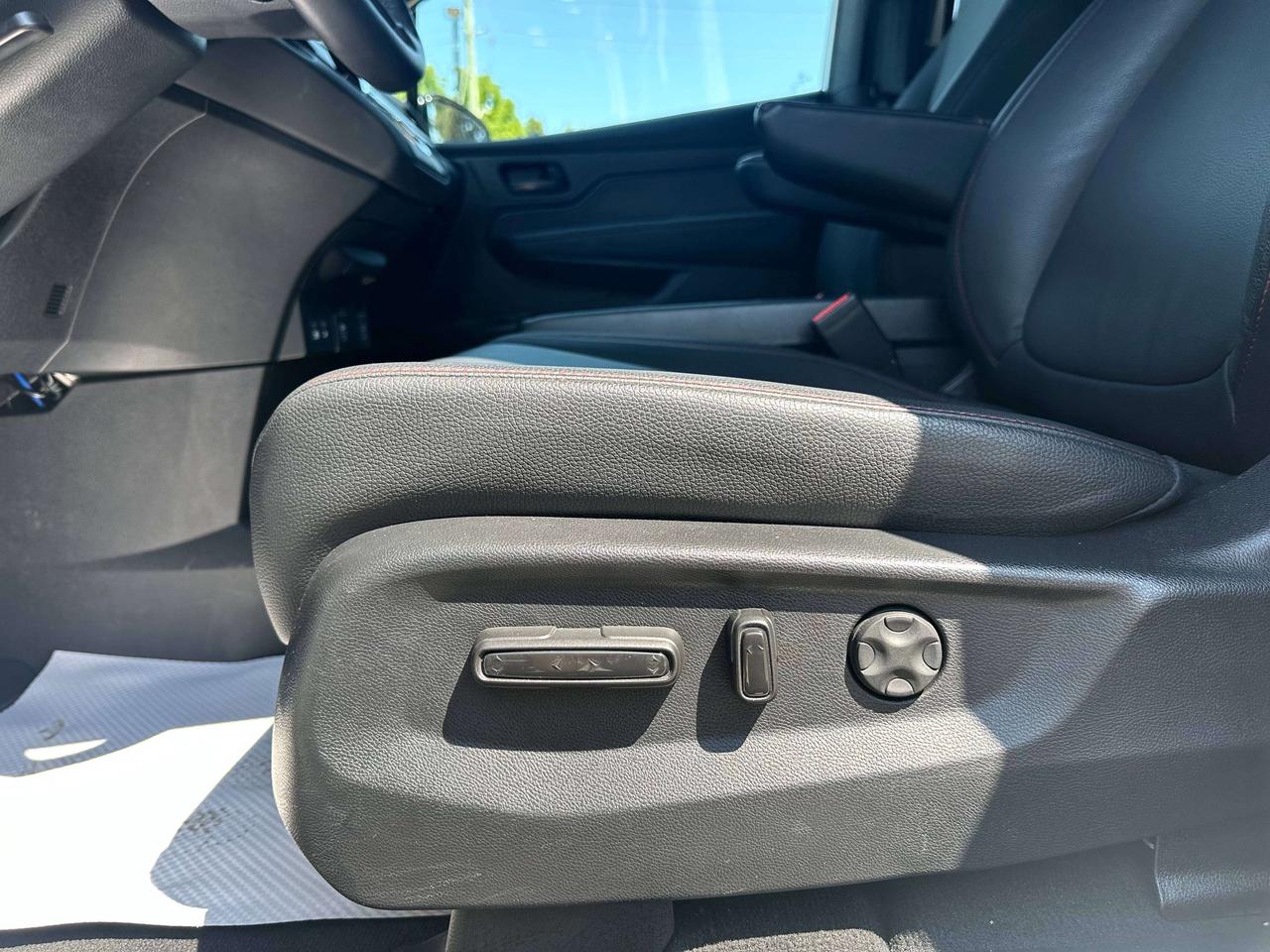 2026 Honda Odyssey Sport-L | BACKUP CAMERA | BLUETOOTH | REMOTE START Photo