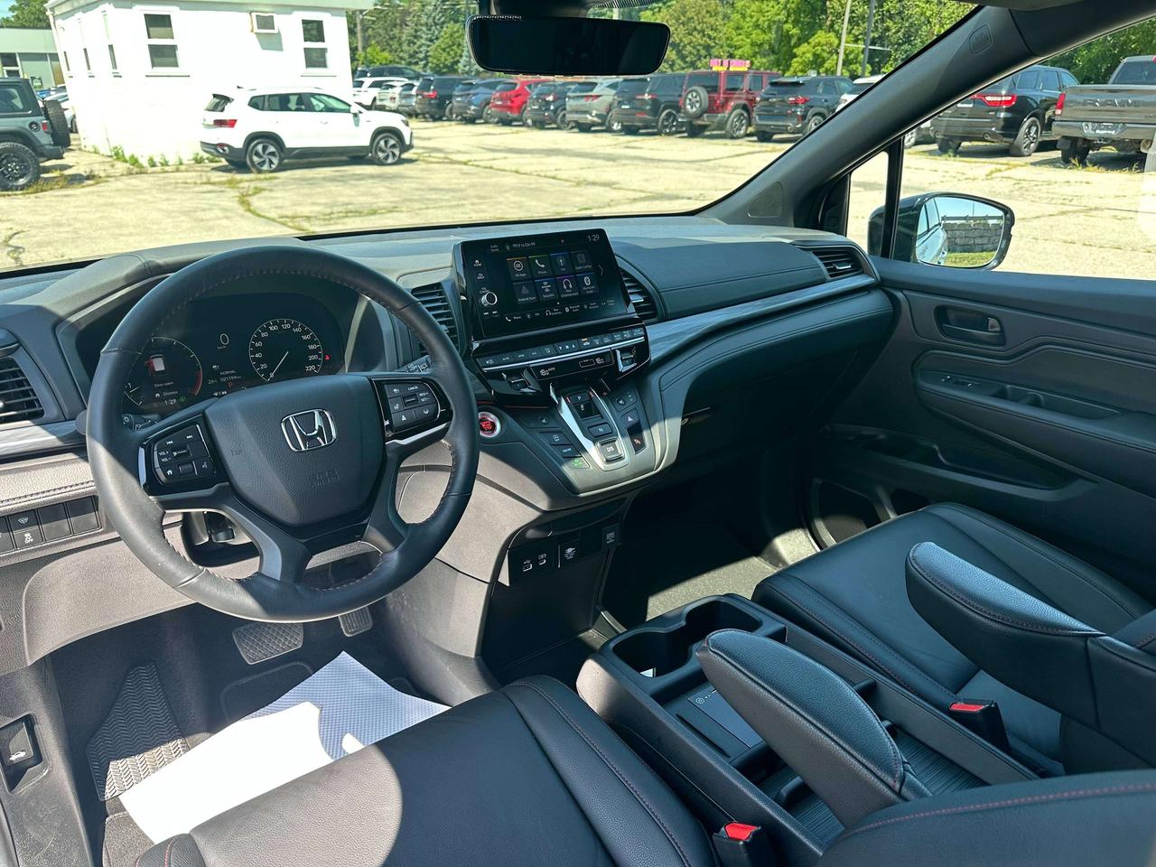 2026 Honda Odyssey Sport-L | BACKUP CAMERA | BLUETOOTH | REMOTE START Photo