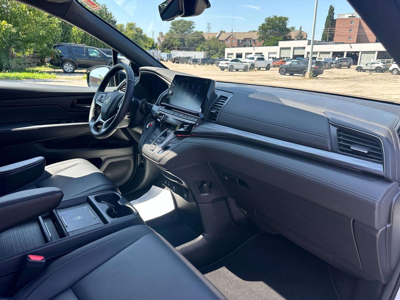 2026 Honda Odyssey Sport-L | BACKUP CAMERA | BLUETOOTH | REMOTE START Photo