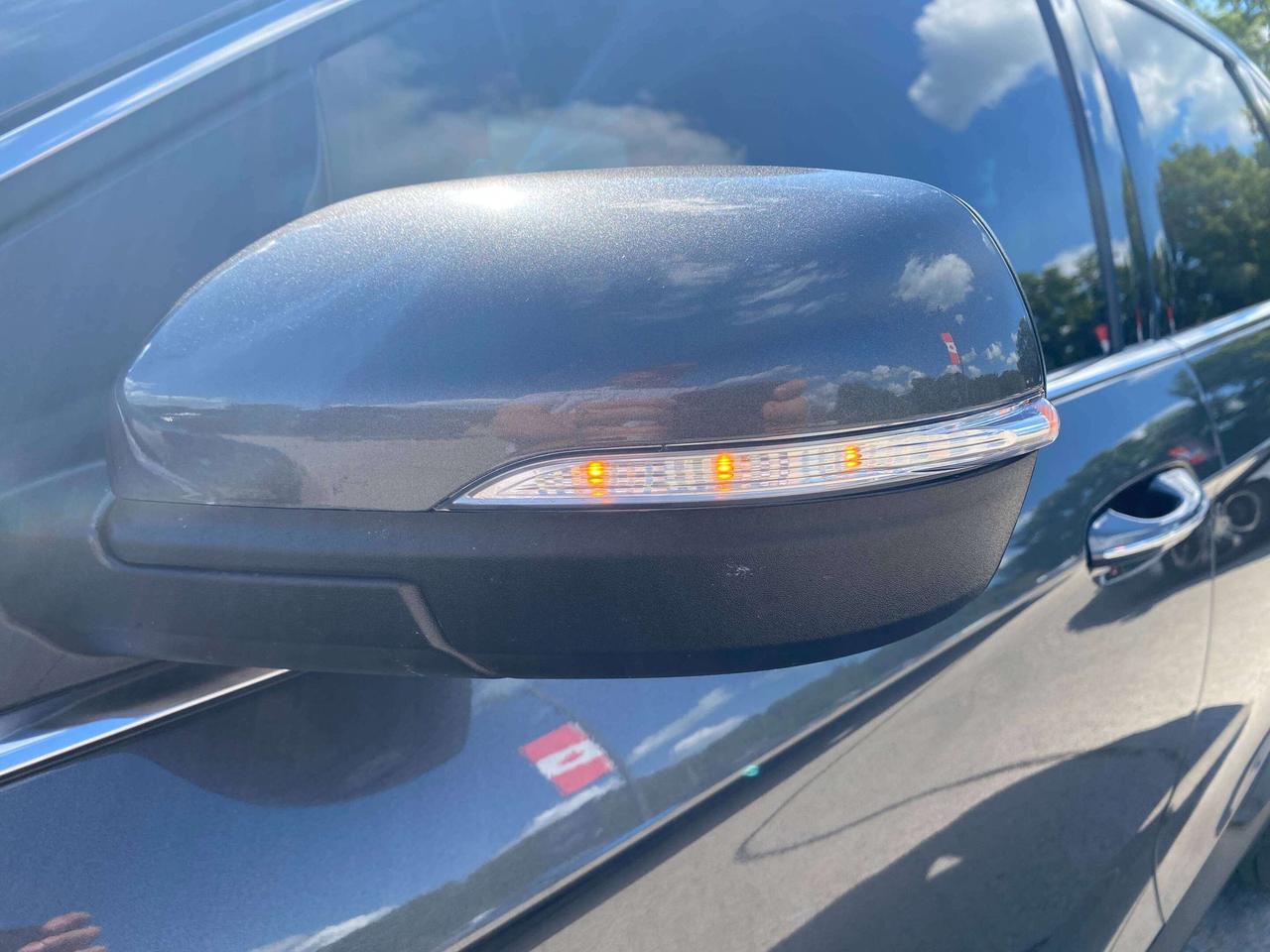 2019 Ford Edge TITANIUM, CLEAN CARFAX, AWD, LEATHER, REMOTE START - Photo #9