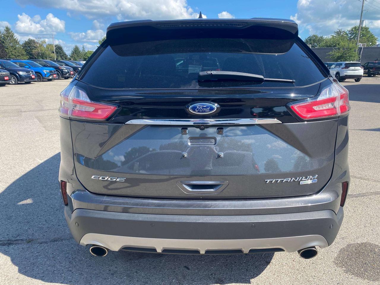 2019 Ford Edge TITANIUM, CLEAN CARFAX, AWD, LEATHER, REMOTE START Photo