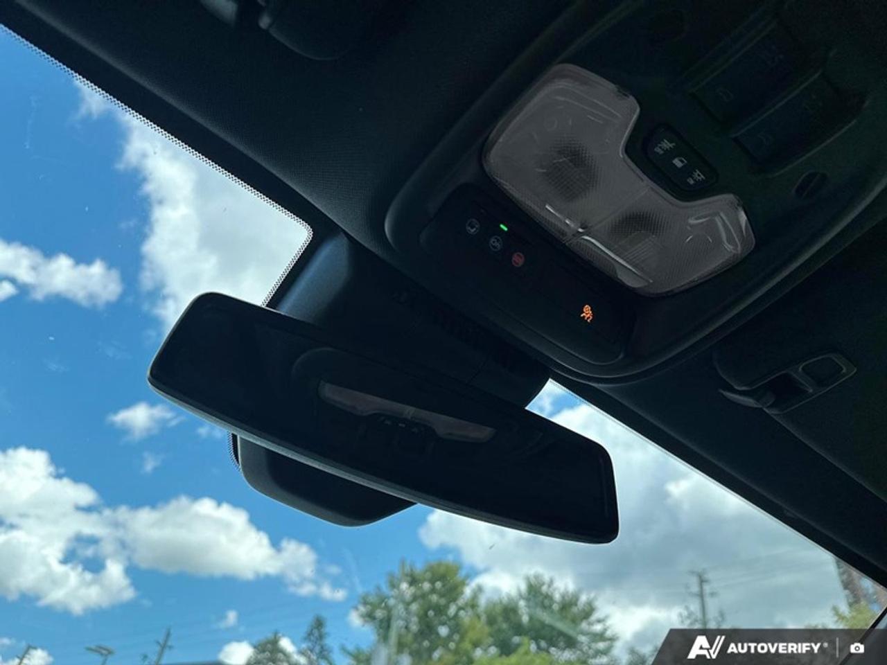 2023 GMC Canyon AT4  - Heated Seats -  Remote Start Photo