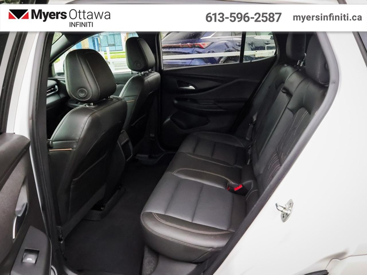 2024 Buick Envista Avenir   Moonroof, Heated Leather Seats, Low KMS Photo