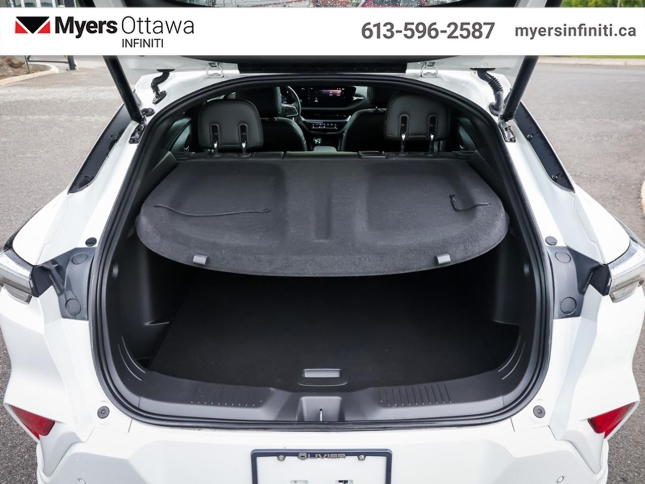 2024 Buick Envista Avenir   Moonroof, Heated Leather Seats, Low KMS Photo