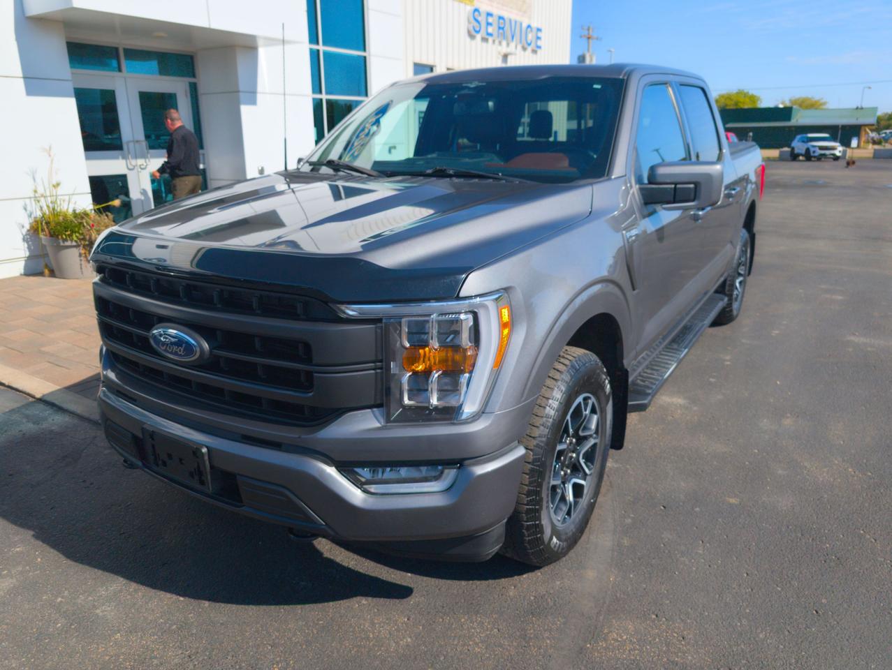 2023 Ford F-150 Lariat Photo1