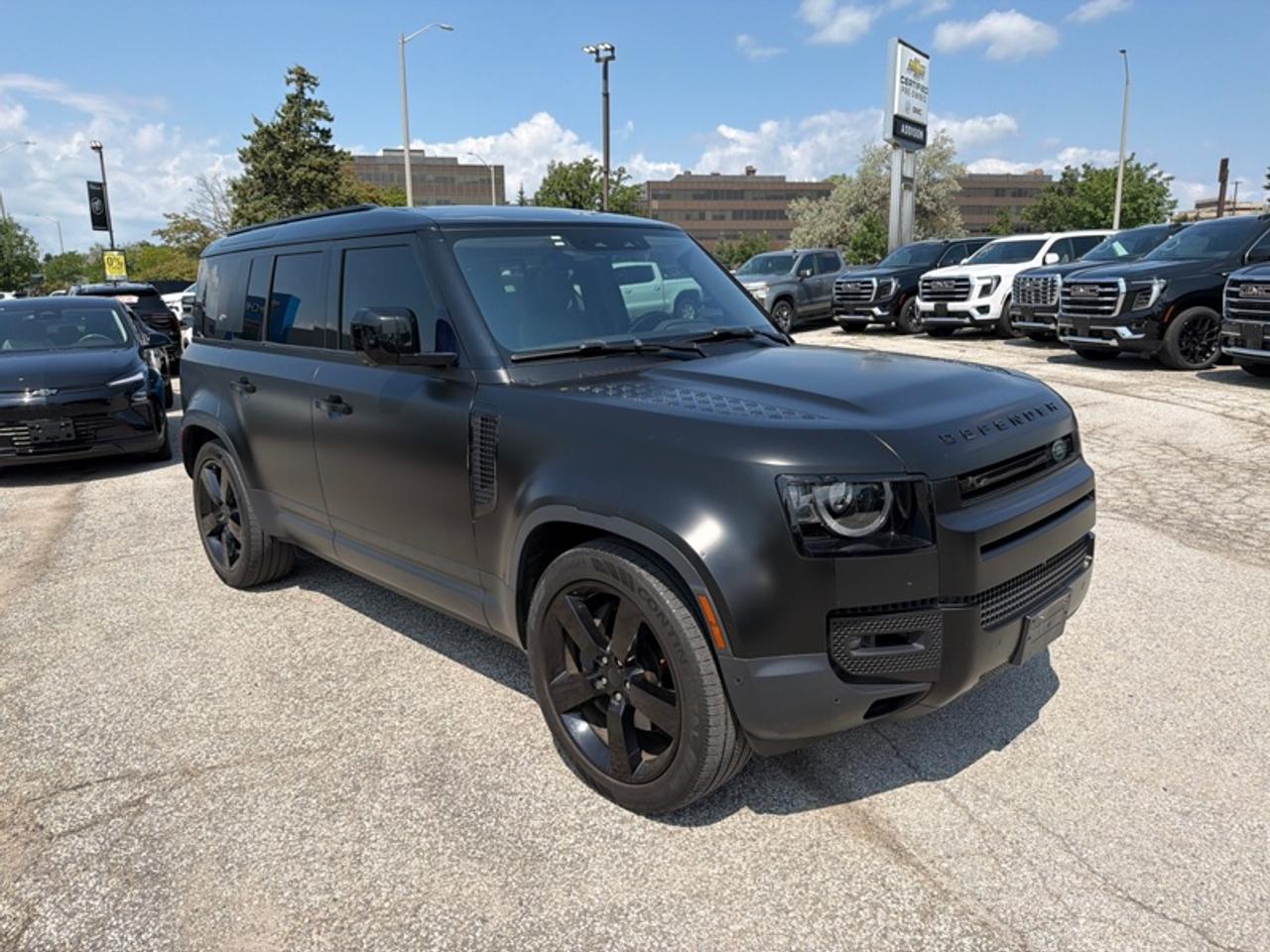 2020 Land Rover Defender First Edition 110 Photo