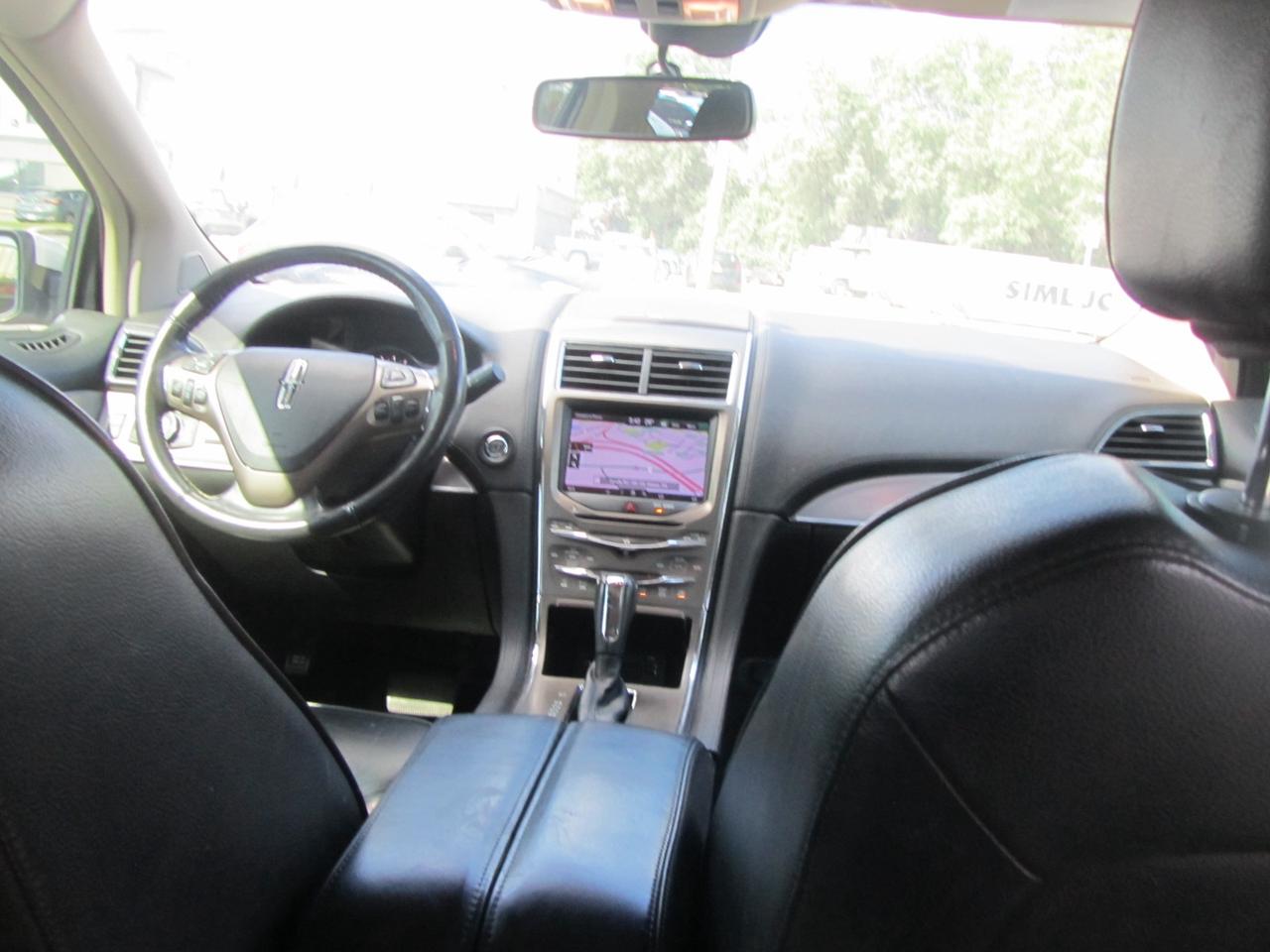 2013 Lincoln MKX AWD 4DR Photo