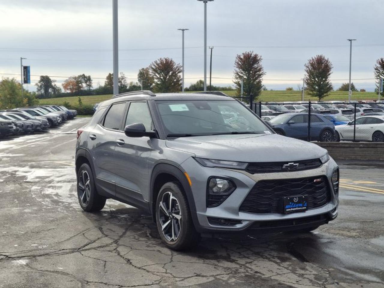 2023 Chevrolet TrailBlazer RS AWD | Convenience PKG | Rear Parking Aid | Heated Seats + Steering | Split Leather and Much More! Photo