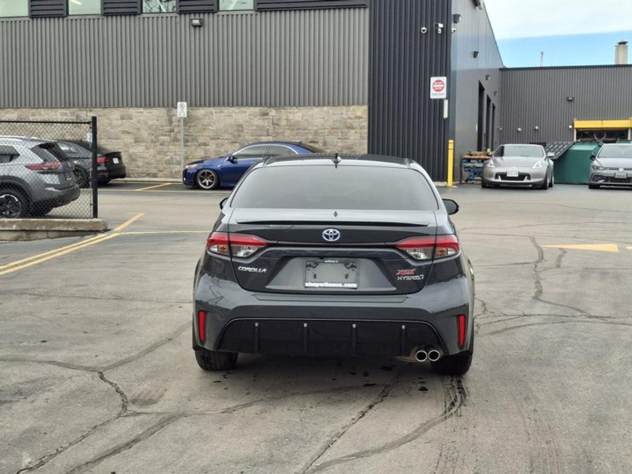 2024 Toyota Corolla Hybrid XSE AWD  | Leather | Sunroof | Nav | CarPlay + Android | Power Seat | Heated Seats and More ! Photo4