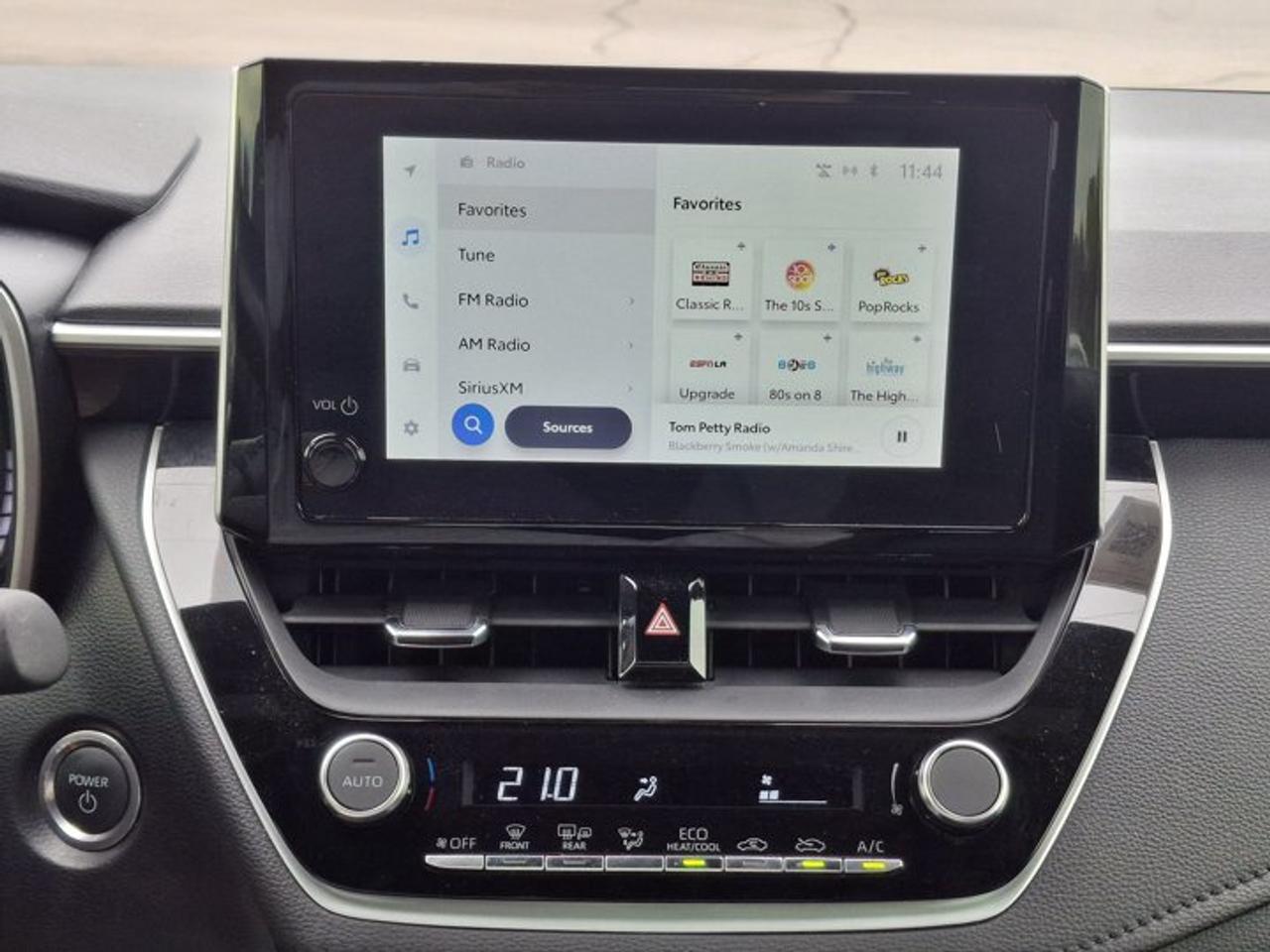 2024 Toyota Corolla Hybrid XSE AWD  | Leather | Sunroof | Nav | CarPlay + Android | Power Seat | Heated Seats and More ! Photo