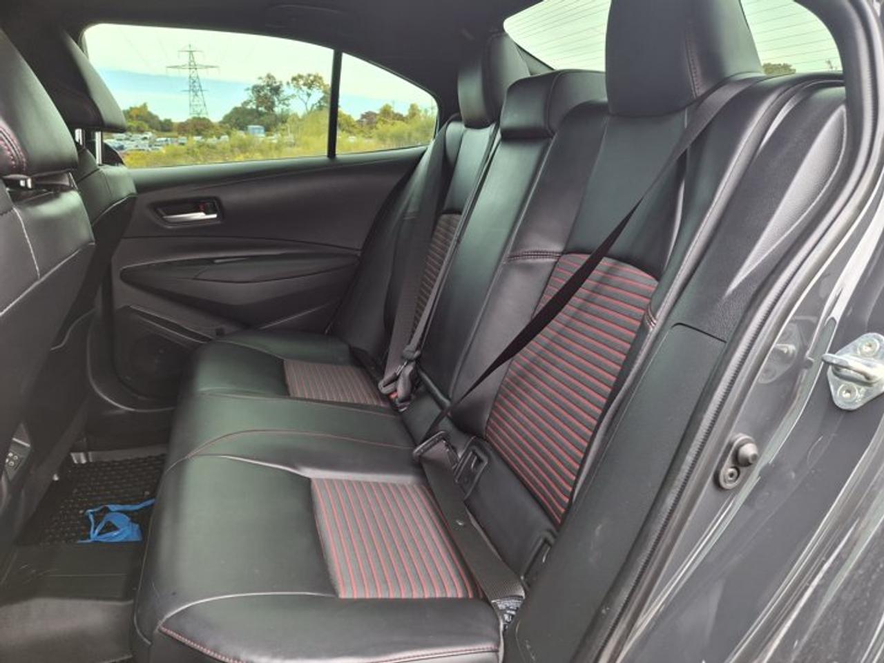 2024 Toyota Corolla Hybrid XSE AWD  | Leather | Sunroof | Nav | CarPlay + Android | Power Seat | Heated Seats and More ! Photo