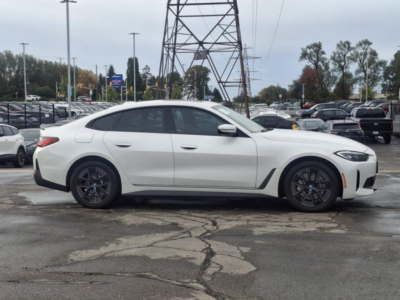 2023 BMW i4 eDrive35 | Sunroof | Nav | Leather | Heated Steering | LED Headlights | and Much More! Photo