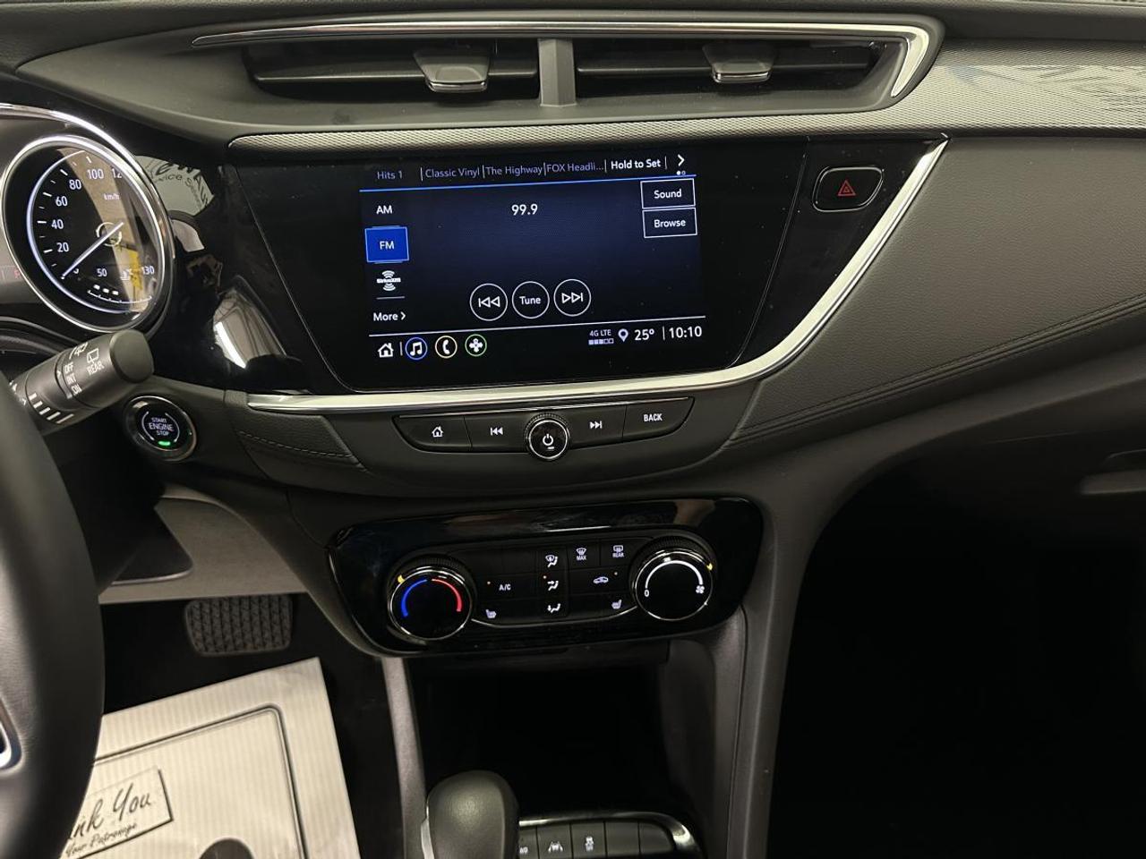 2022 Buick Encore GX Preferred PREFERRED/AWD/13000KM/OFF 1 OWNER GMAC LEASE! Photo