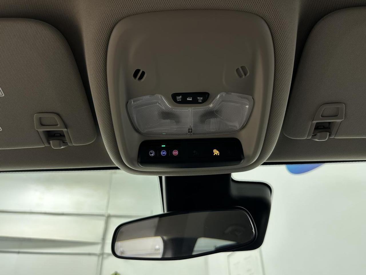 2022 Buick Encore GX Preferred PREFERRED/AWD/13000KM/OFF 1 OWNER GMAC LEASE! Photo