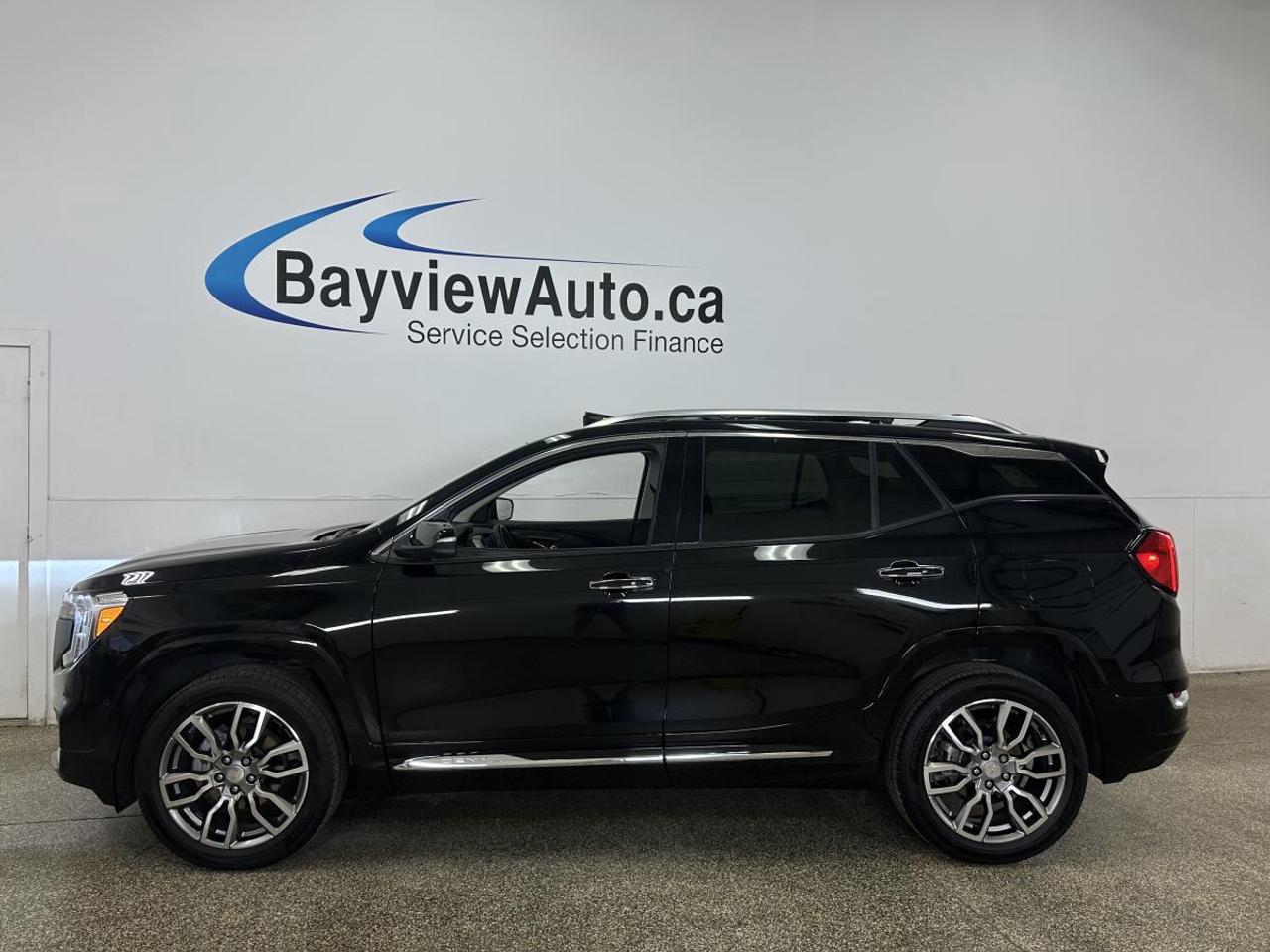 2024 GMC Terrain Denali DENALI/AWD/PANOROOF/LEATHER/NAVI/OFF 1 OWNER LEASE! Photo3