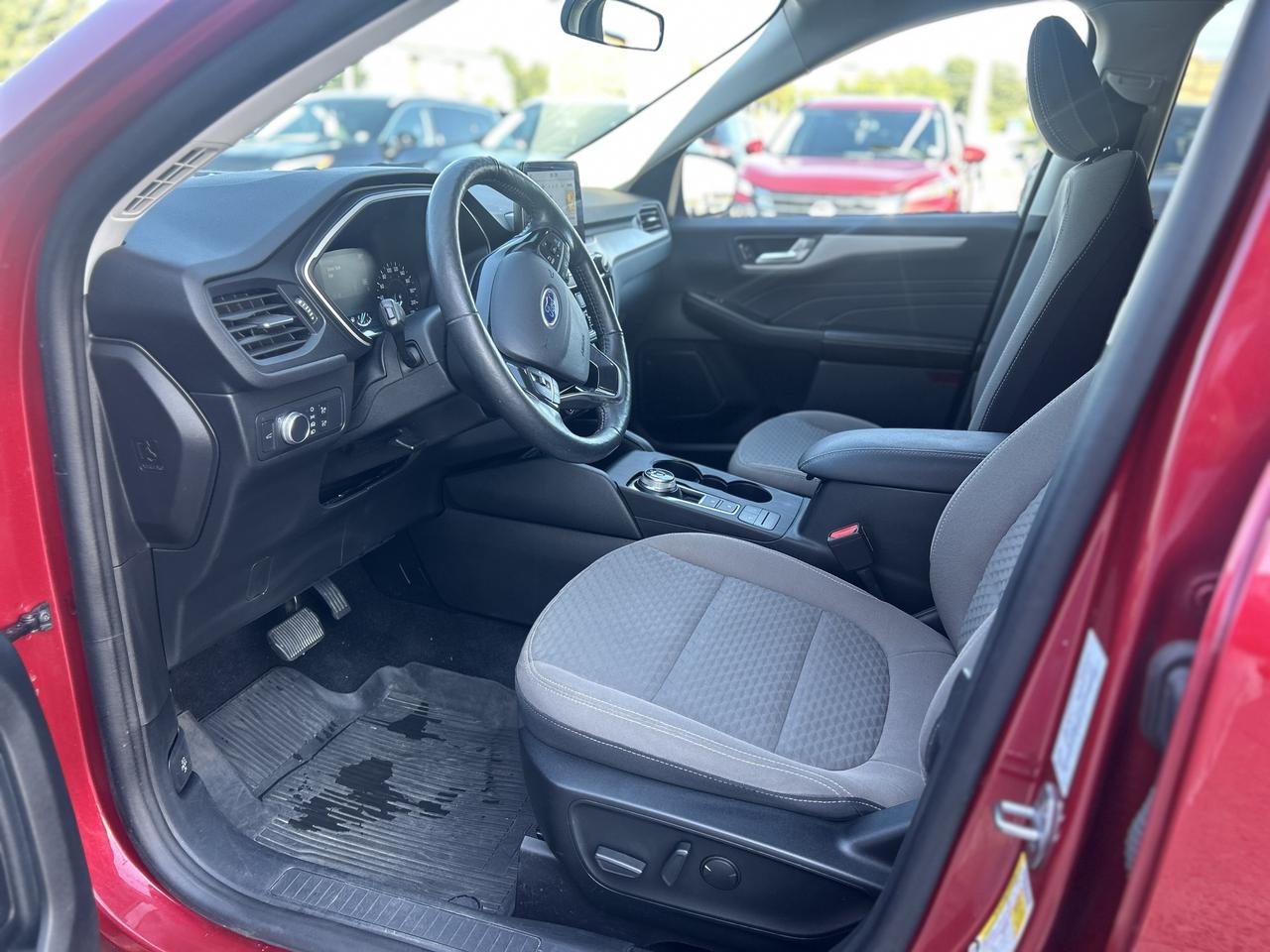 2021 Ford Escape SE 1.5 TURBO Photo