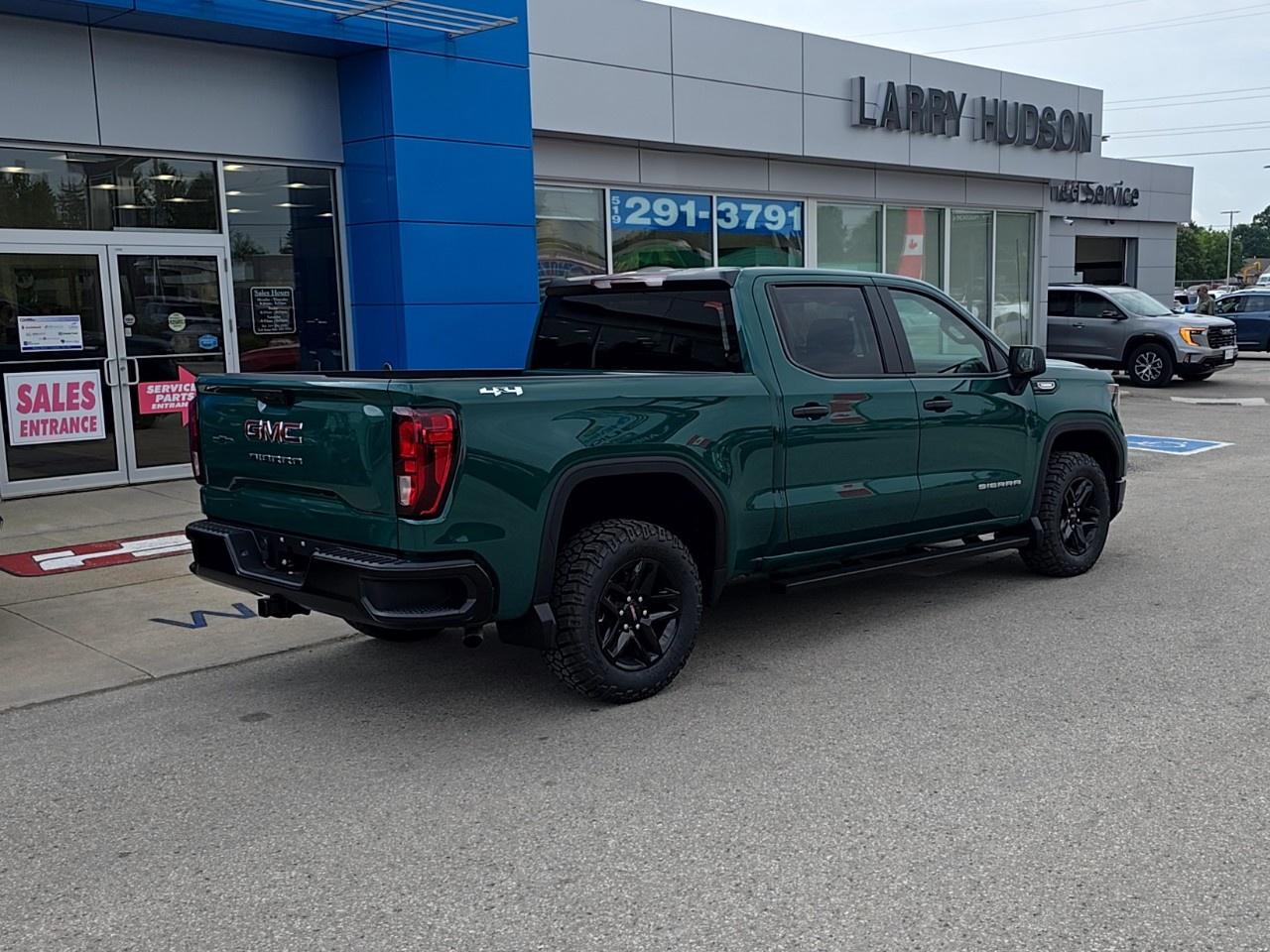 2026 GMC Sierra 1500 Crew Cab Short Box 4-Wheel Drive Pro Photo