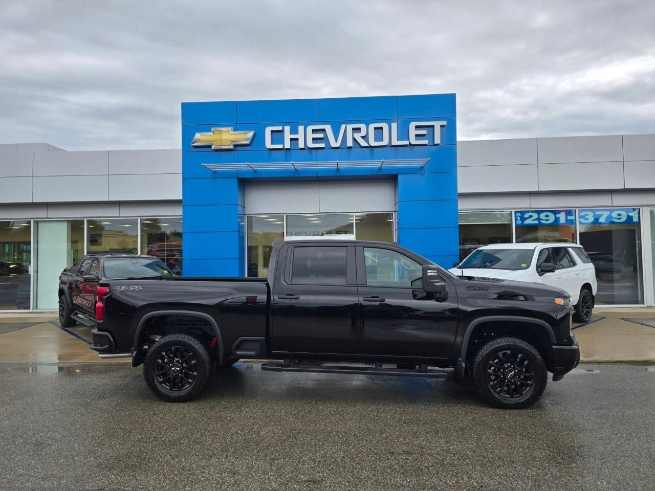 2026 Chevrolet Silverado 2500 HD 4WD Crew Cab Standard Box Custom Photo1