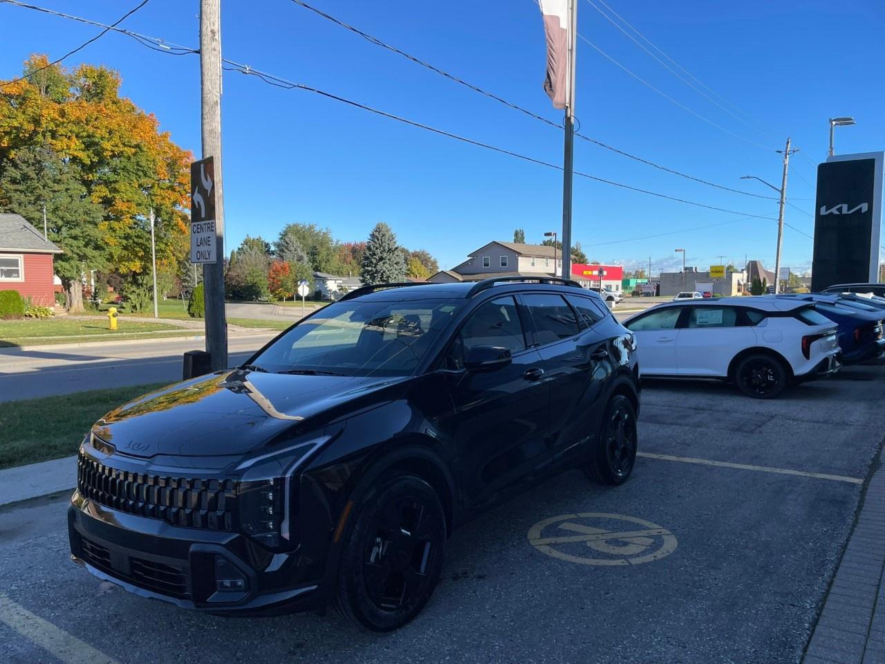 2026 Kia Sportage X-Line Limited AWD w/Brown Interior Photo2