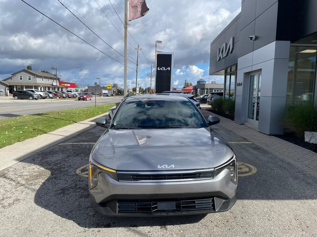 2026 Kia K4 Hatchback LX FWD Photo