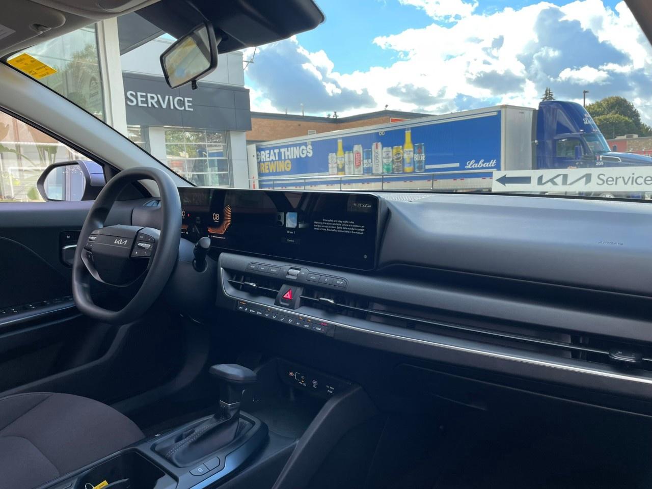 2026 Kia K4 Hatchback LX FWD Photo
