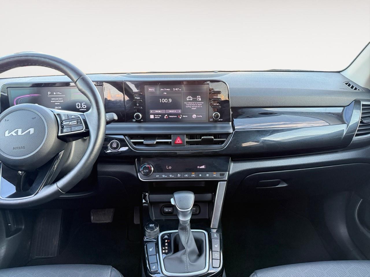 2025 Kia Seltos EX AWD Photo