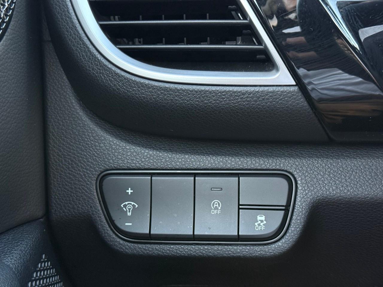 2025 Kia Seltos EX AWD Photo