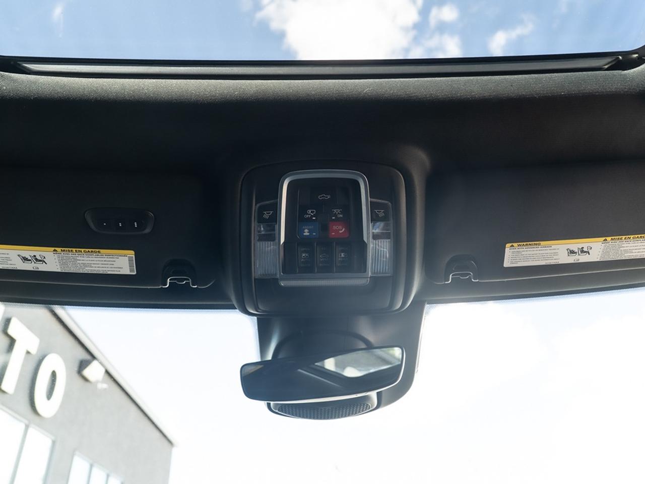 2019 RAM 2500 Laramie 4x4 Crew Cab 6'4" Box Photo9