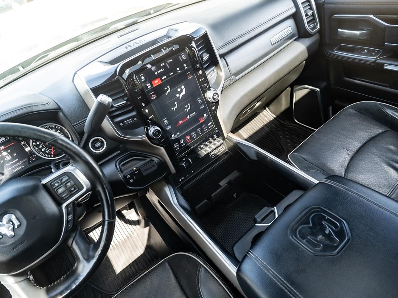 2019 RAM 2500 Laramie 4x4 Crew Cab 6'4" Box Photo33
