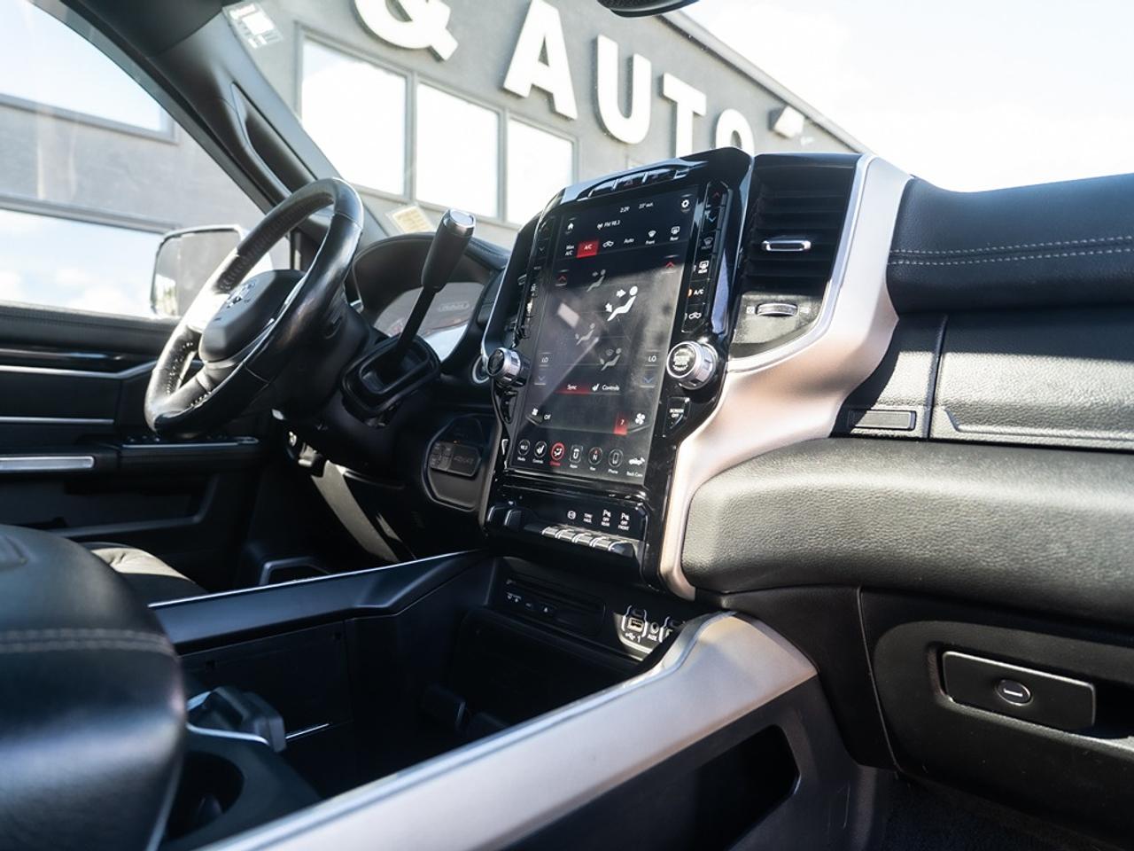 2019 RAM 2500 Laramie 4x4 Crew Cab 6'4" Box Photo45