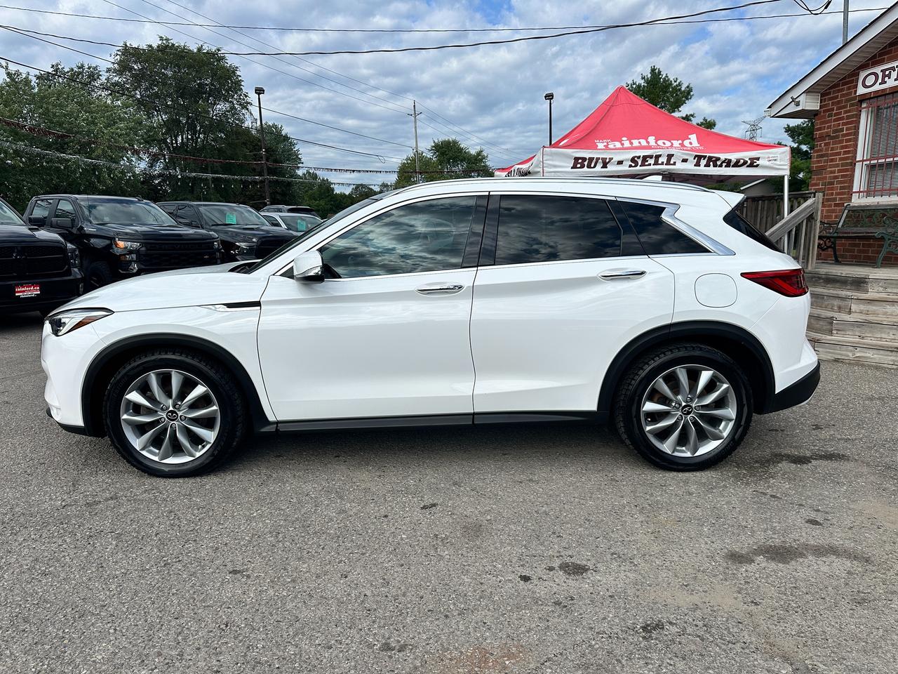 2021 Infiniti QX50 LUXE AWD Heated Leather PanoRoof RemoteStart XM AC Photo2