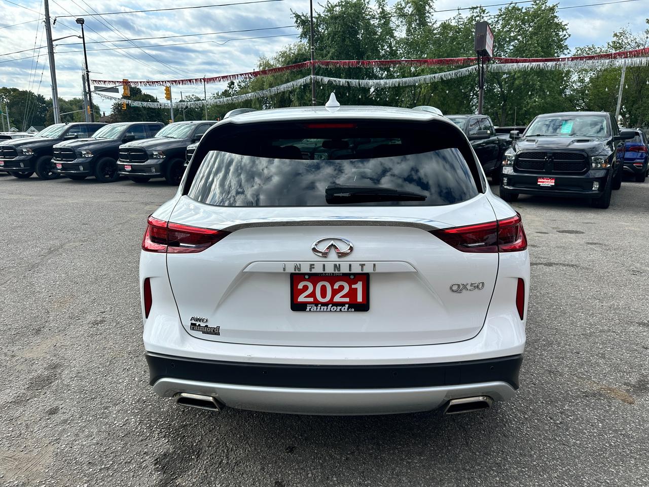 2021 Infiniti QX50 LUXE AWD Heated Leather PanoRoof RemoteStart XM AC Photo3