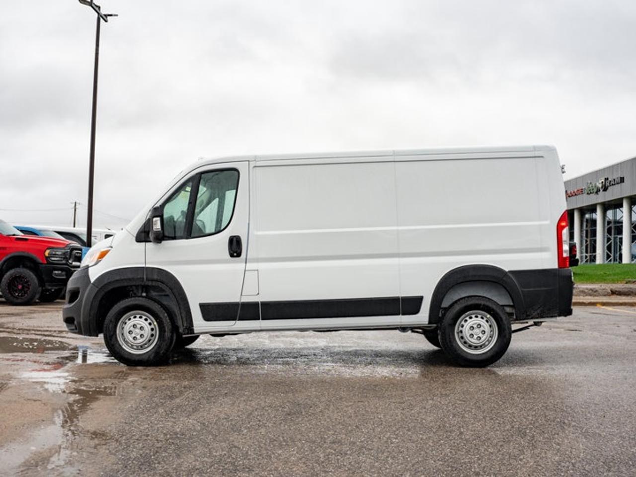 2027 RAM Cargo Van ProMaster TRADESMAN Photo