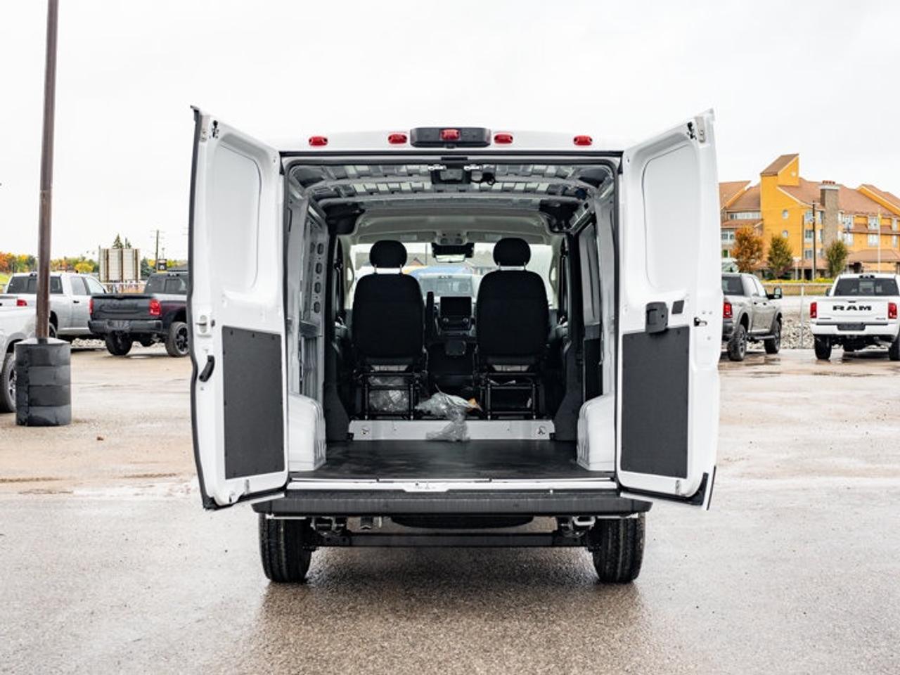 2027 RAM Cargo Van ProMaster TRADESMAN Photo