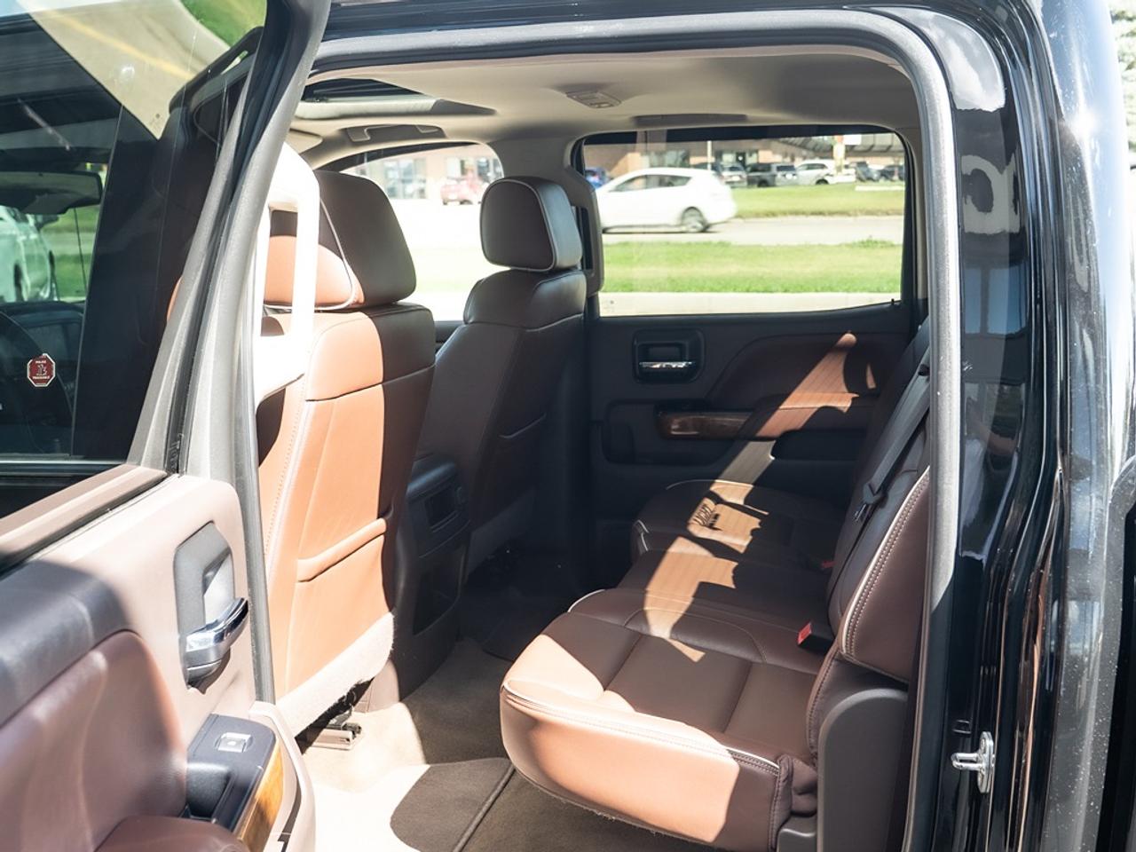 2017 Chevrolet Silverado 1500 High Country 6.2L Photo39
