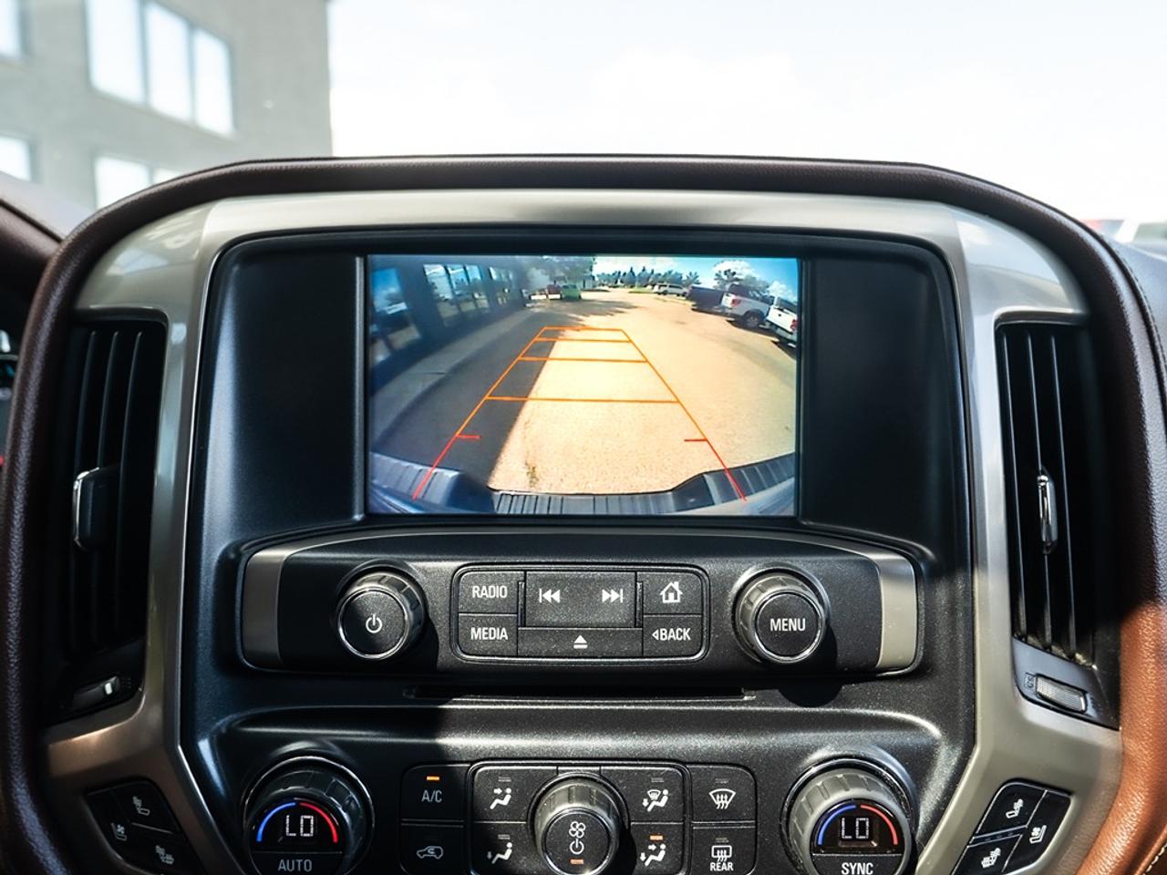2017 Chevrolet Silverado 1500 High Country 6.2L Photo37