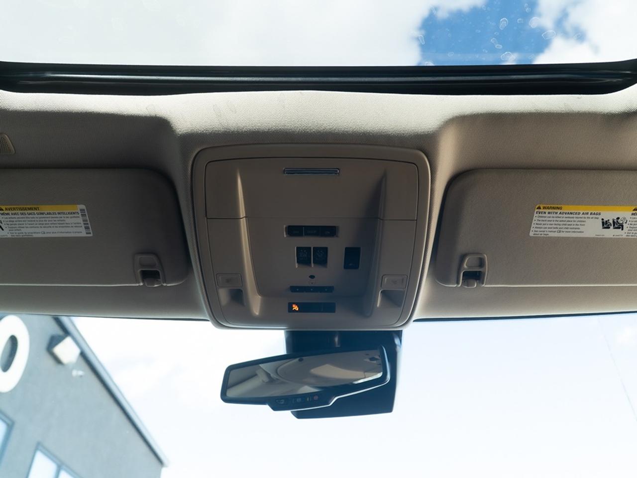 2017 Chevrolet Silverado 1500 High Country 6.2L Photo9
