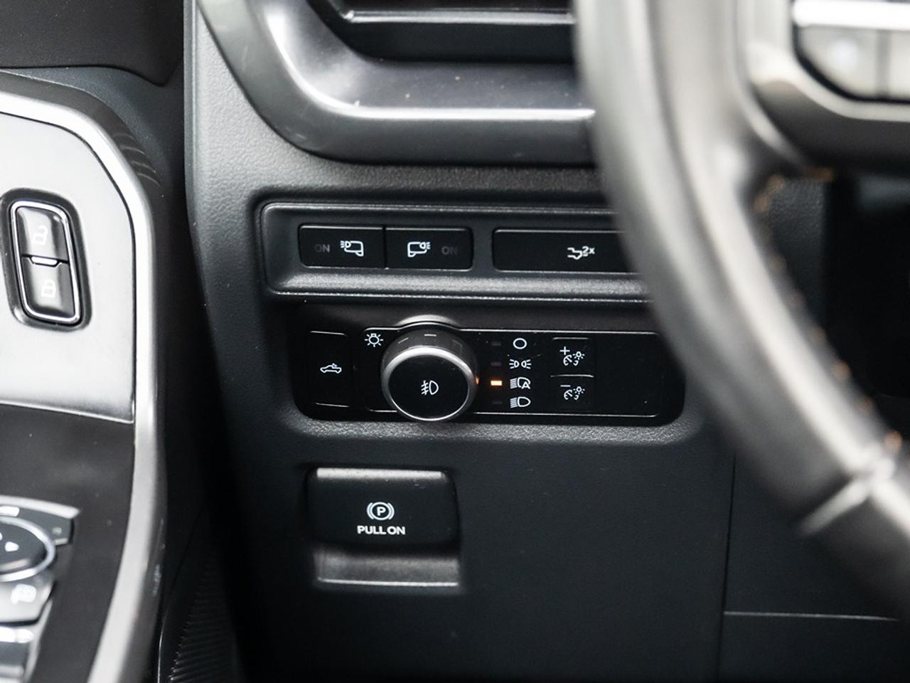 2023 Ford F-150 Lariat Tremor Photo11