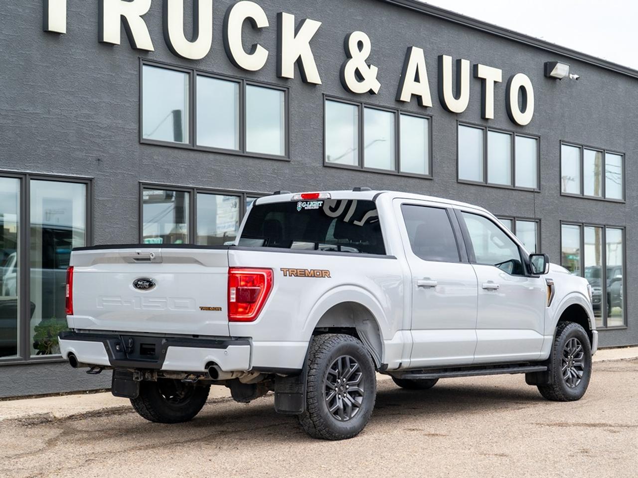 2023 Ford F-150 Lariat Tremor Photo28